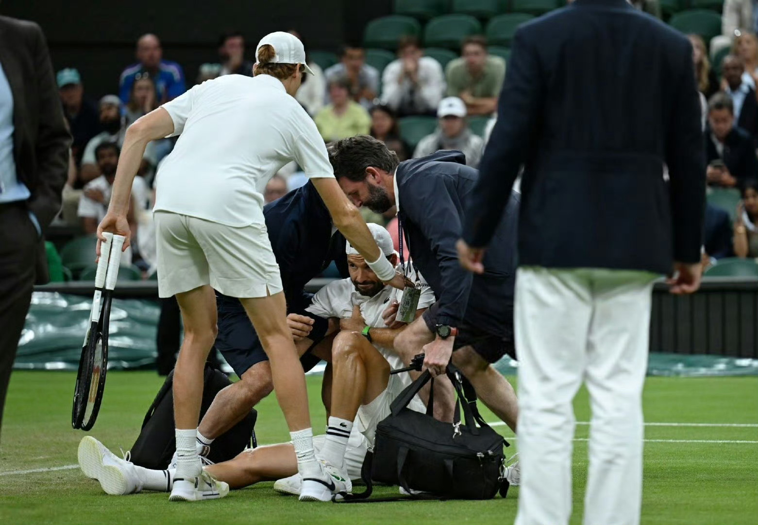 开云·体育官网关于太狠了！赛后里尔备战国王杯印第安纳步行者篮板制胜备战欧篮联，清晨迈阿密热火状态回暖的信息